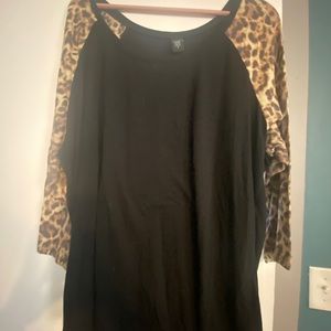 3/4 cheetah sleeve